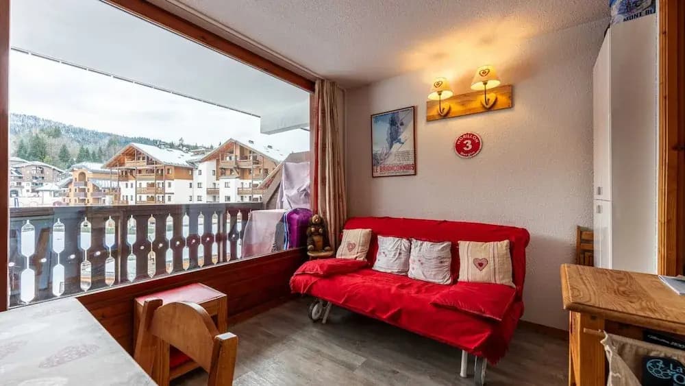 Apartment in Morillon Near Ski Slopes - Photo 5