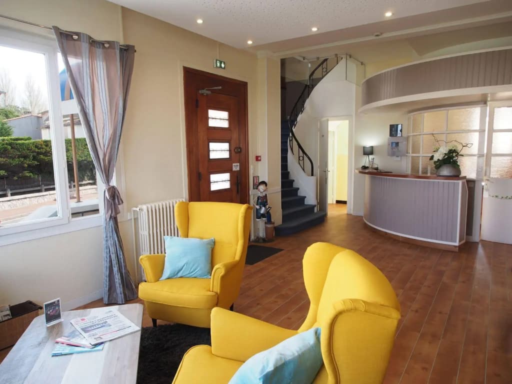 Hôtel Belle Vue - Photo 3