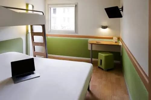 ibis budget Cholet Centre - Miniature 7
