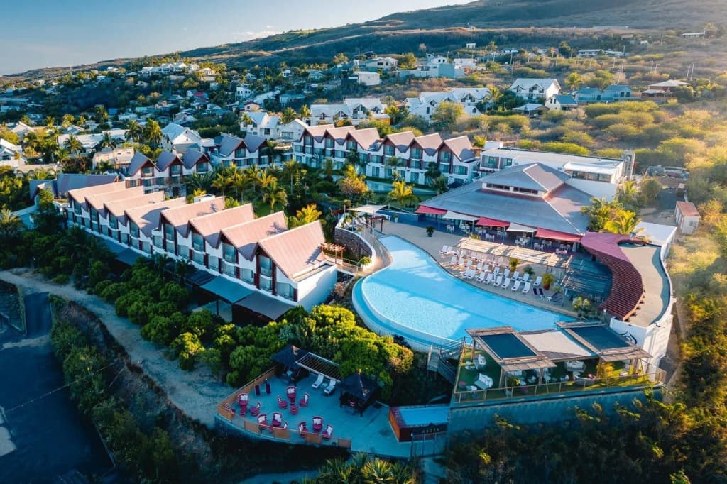 Akoya Hotel & Spa - Photo 1