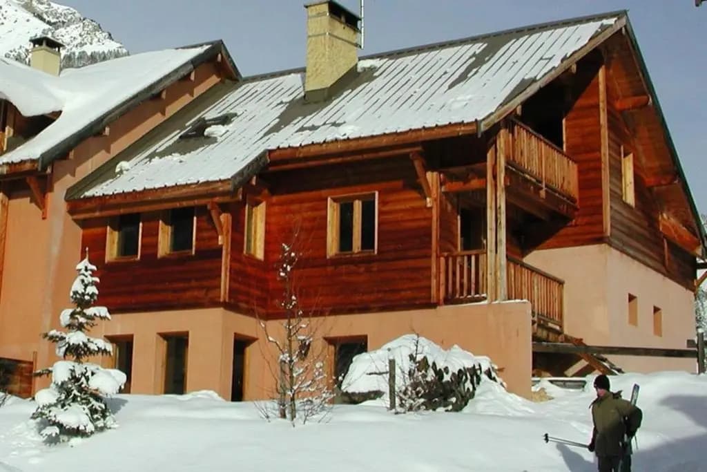 Chalet L'Eitièro hameau des Chazals Nevache Hautes Alpes - Photo 1
