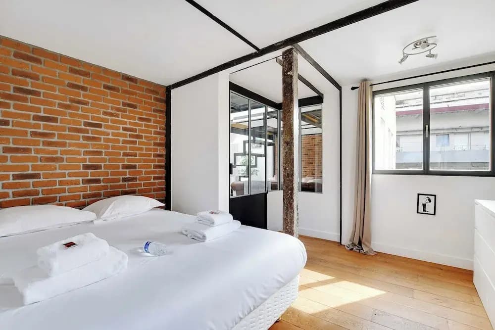 Chic & Spacious Loft 3br/6p Paris Center - Photo 3