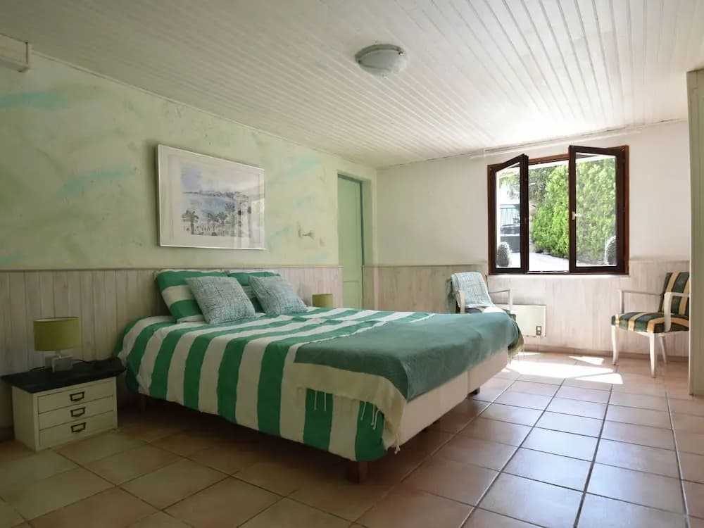 Villa in Frejus With Pool Near Beach - Photo 5