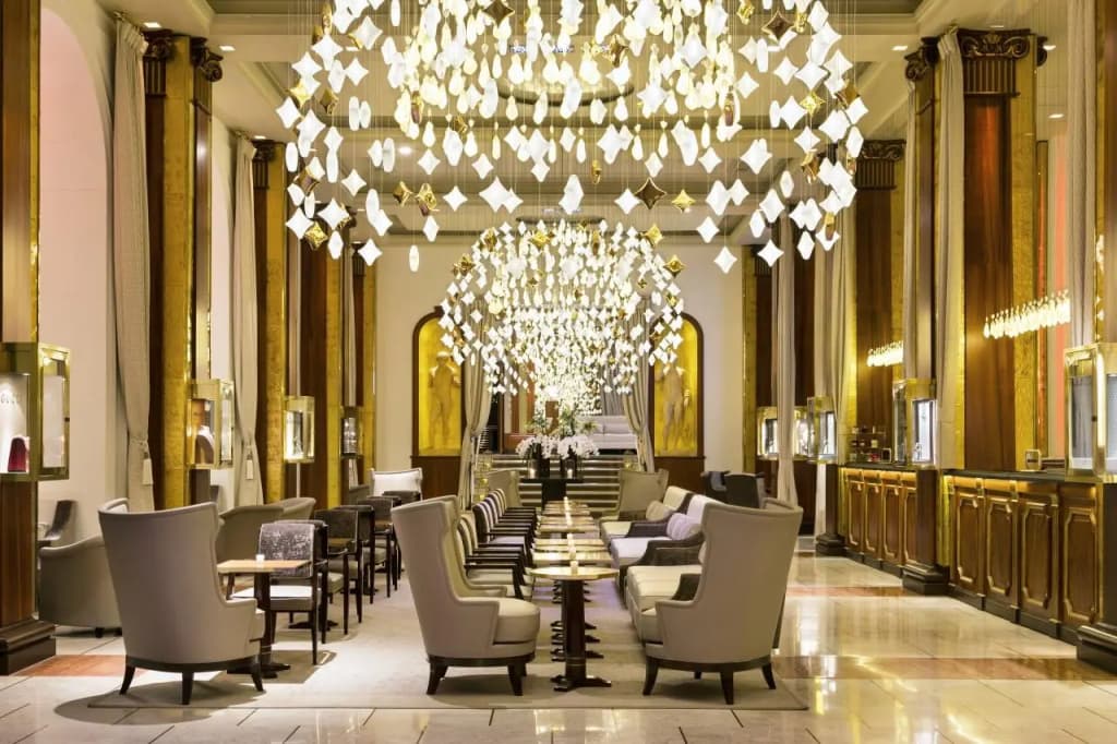 Hotel Barriere Le Majestic - Photo 2