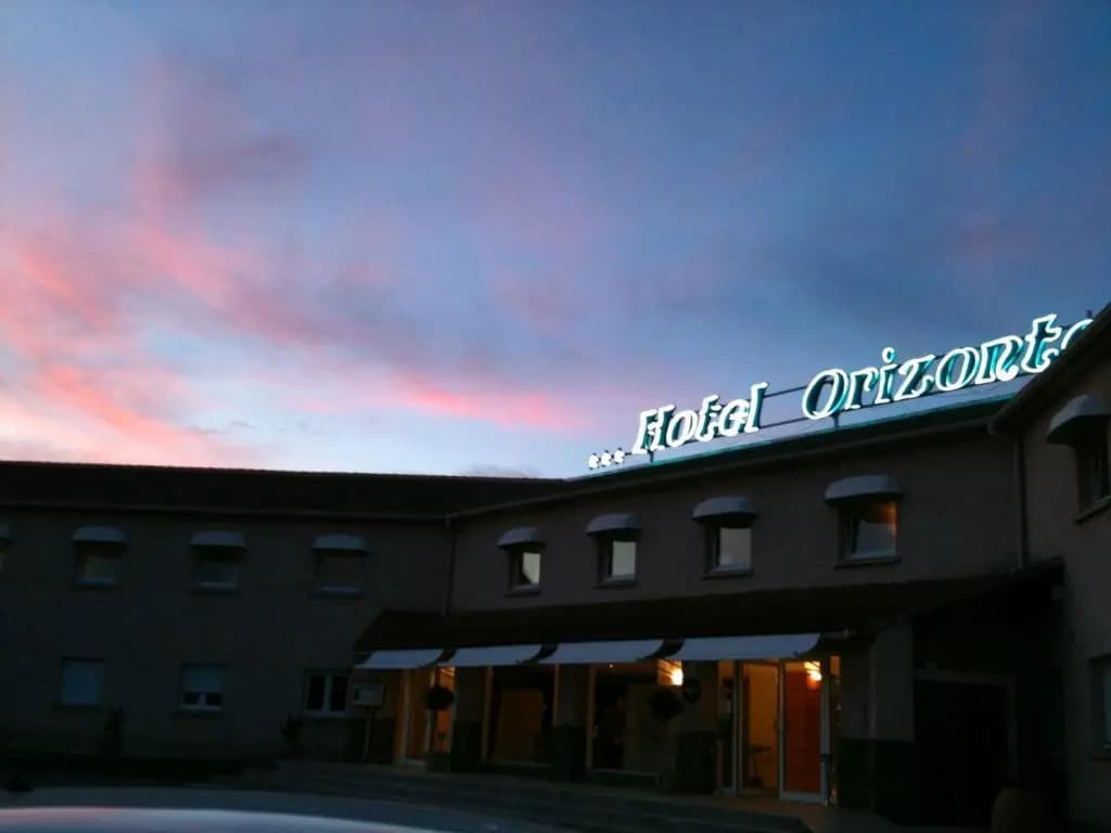 Hotel Orizonte - Photo 1