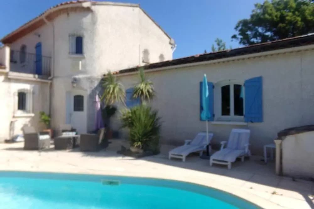 Apartment With one Bedroom in Le Luc, With Shared Pool, Enclosed Garden and Wifi - Miniature 8
