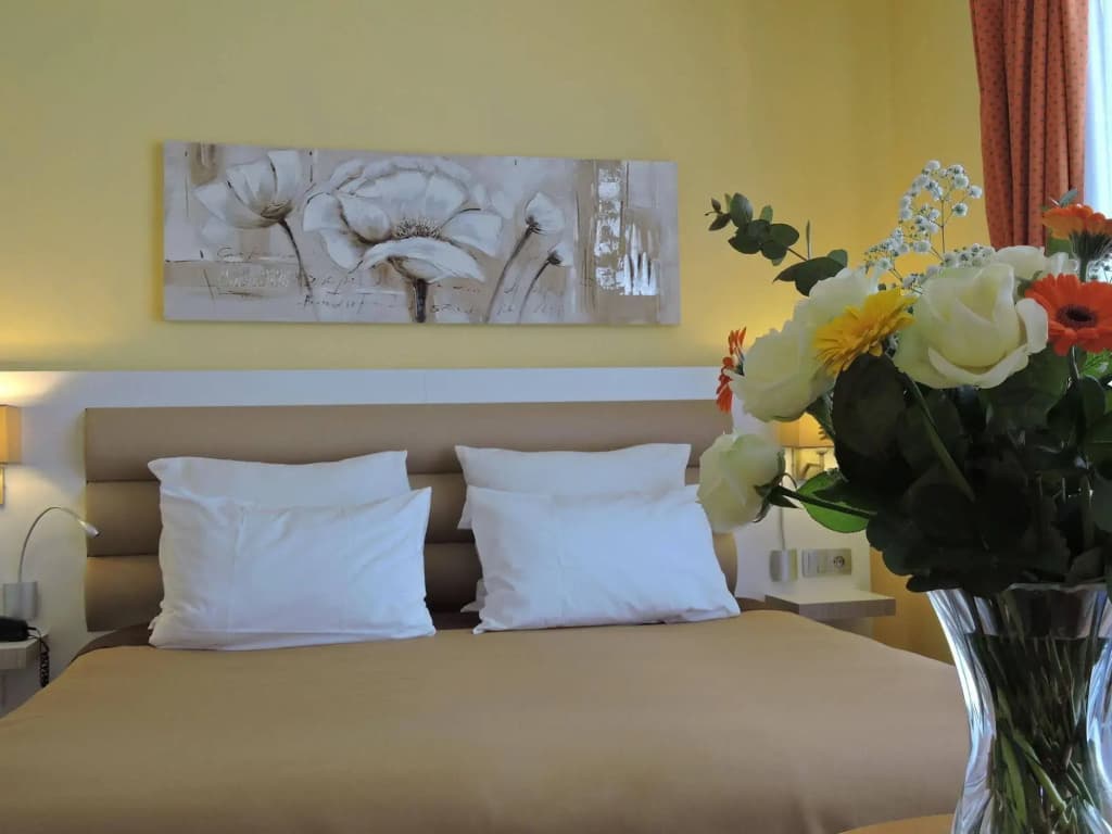 Hotel Regina Cannes - Photo 5