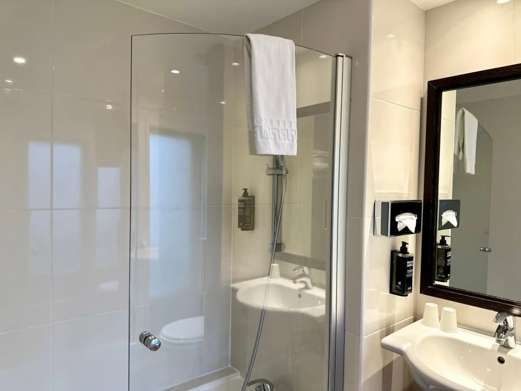 ibis Styles Metz Centre Gare - Miniature 8