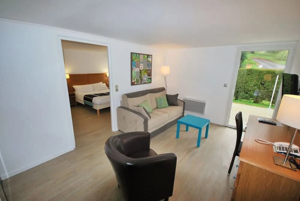 Hotel Le Relais des Champs - Photo 5