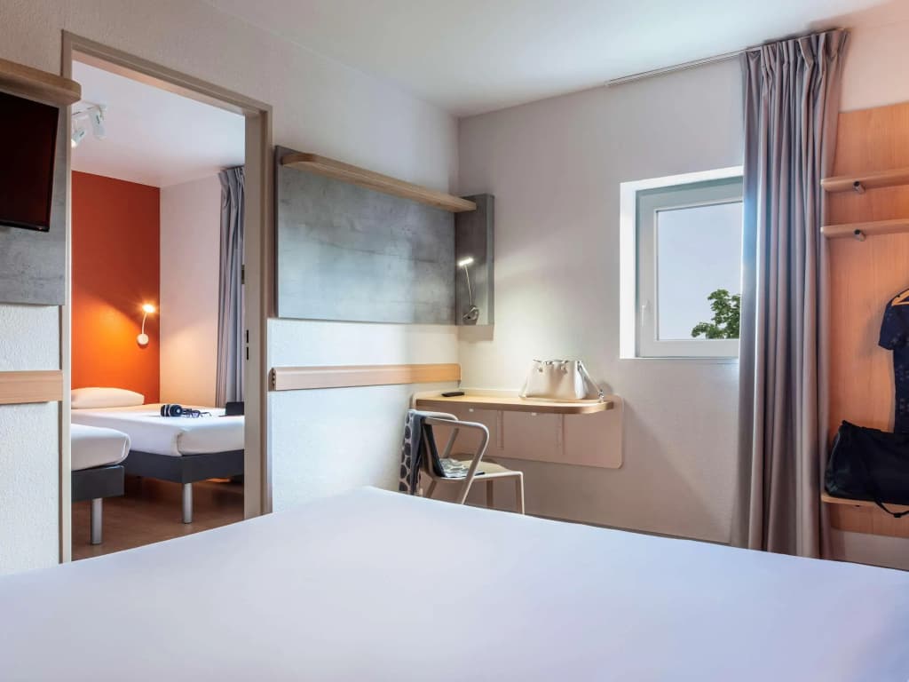 ibis budget Grigny Centre - Photo 5