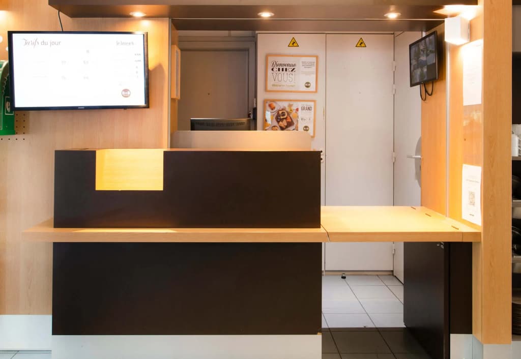 B&B Hotel Nantes Parc Expos La Beaujoire - Photo 2