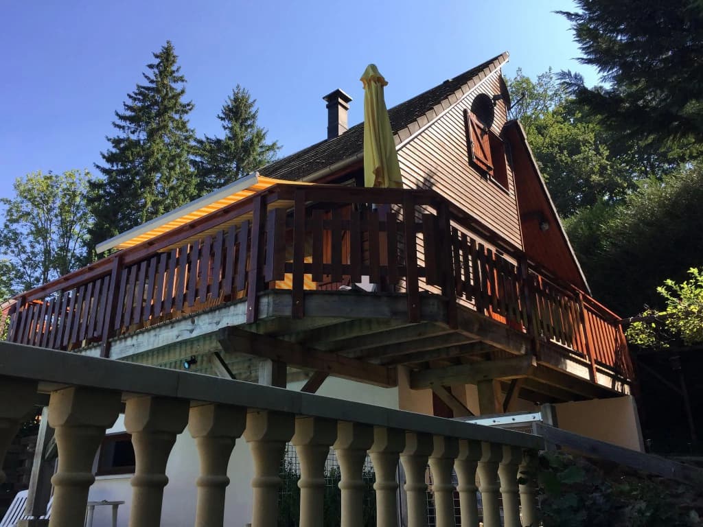 Cozy Holiday Home near Lake in Beaulieu - Photo 1