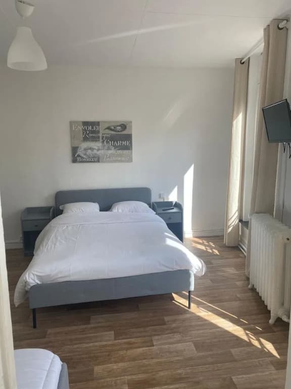 Hôtel du Centre - Photo 3