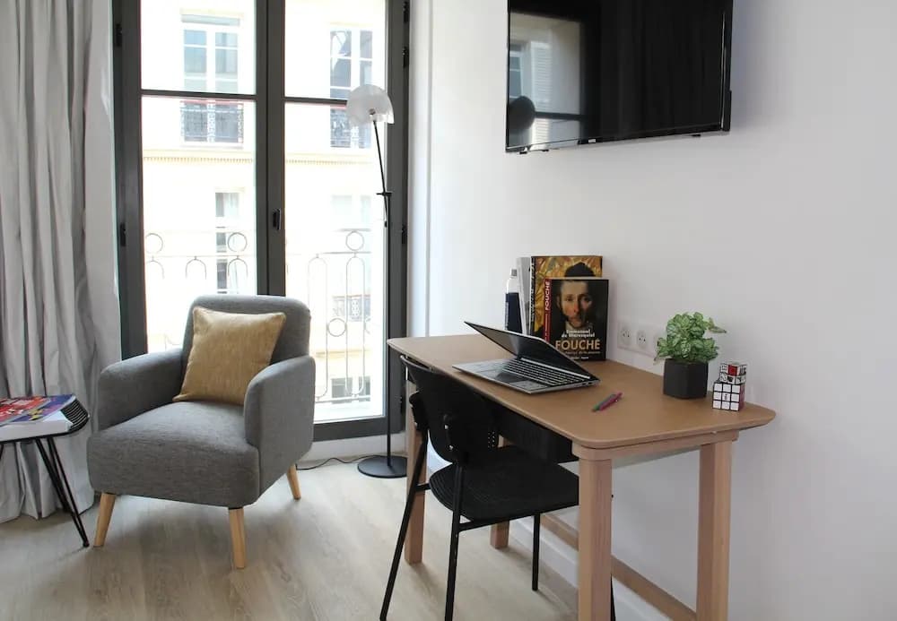 FINESTATE Coliving Champs-Elysées - Photo 2