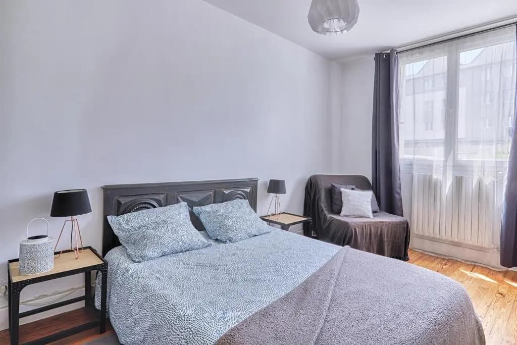 Centre Appt 2 Chambres, Linge, Parking, Wifi - Photo 2