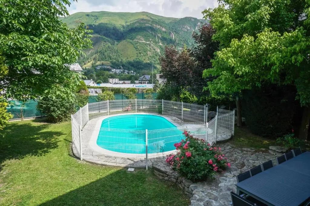 Grand Gîte Saint-Lary centre pour 15 pers. pouvant accueillir jusqu’à 17 pers. - Photo 5