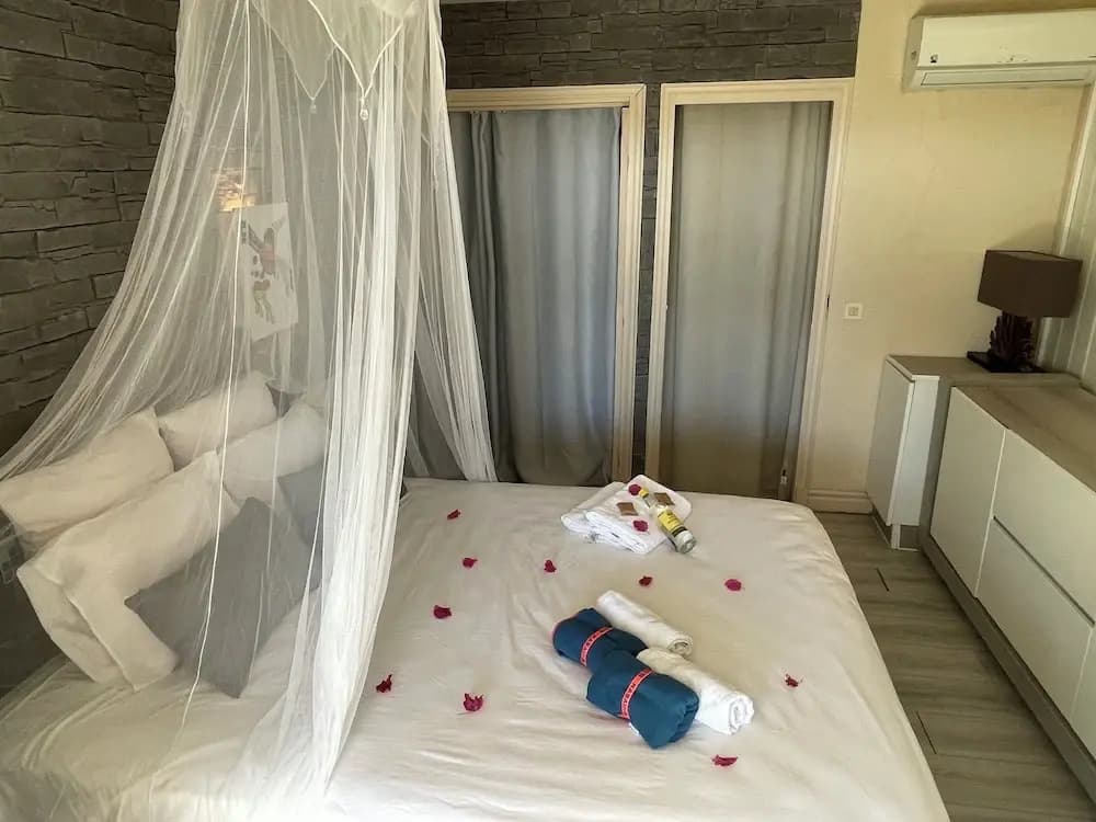 Anse des Rochers Beach & Pool Resort - Photo 2