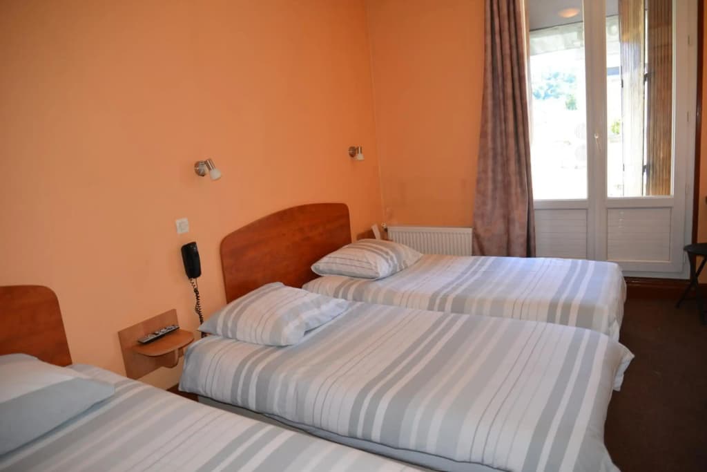 Hôtel le Cheval Noir - Photo 3