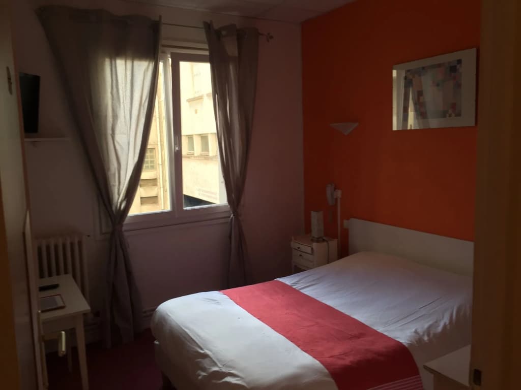 Hôtel Trianon - Photo 3