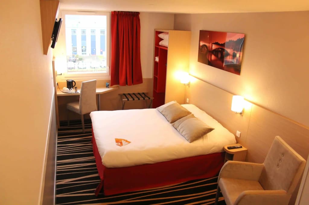 B&B HOTEL Lyon Aéroport Saint-Quentin-Fallavier - Photo 5