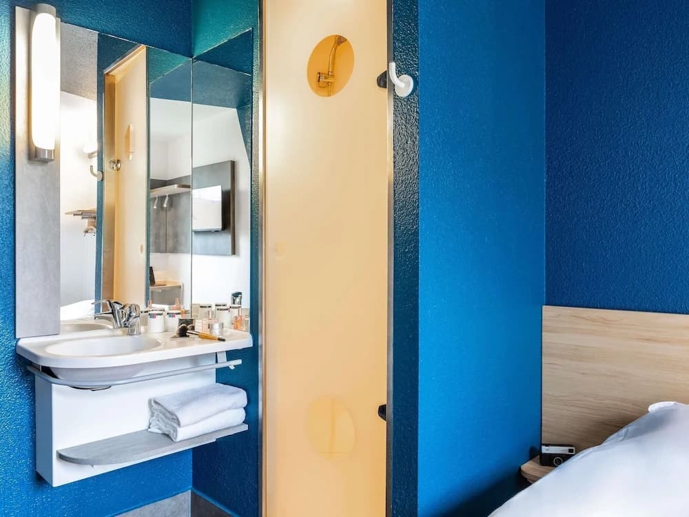 Ibis Budget Orly Rungis - Miniature 7