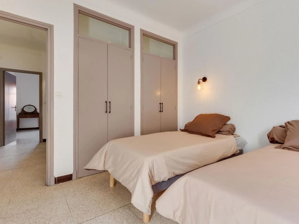 Alluring Holiday Home in Estagel with Private Pool - Miniature 7