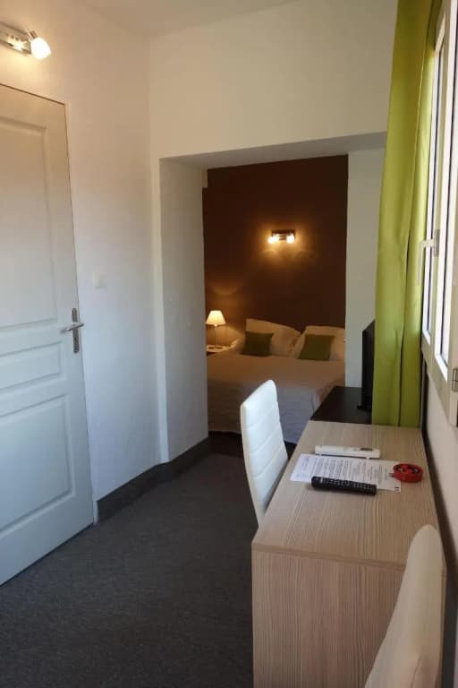 Hotel le Préjoly - Photo 2