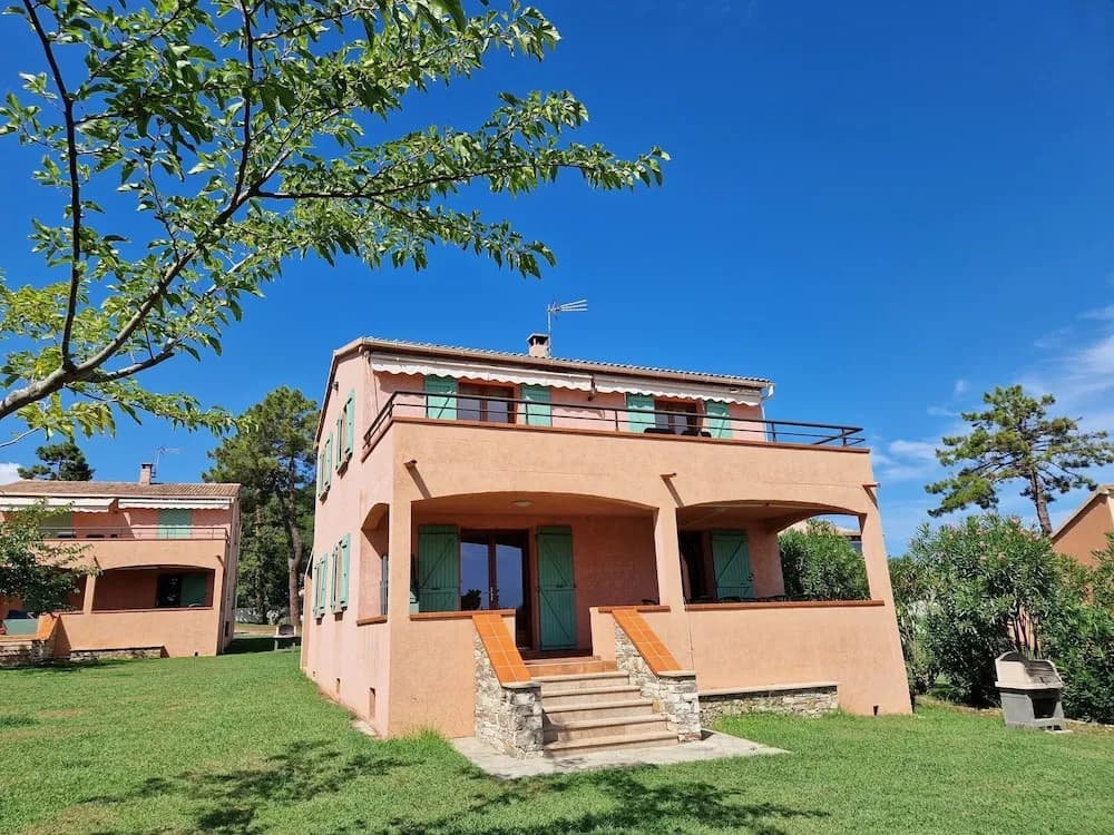 Pinea Mare - Photo 1