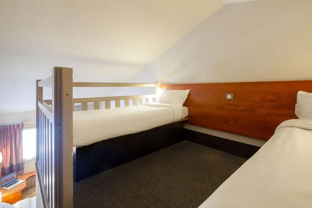B&B HOTEL Orgeval - Miniature 8