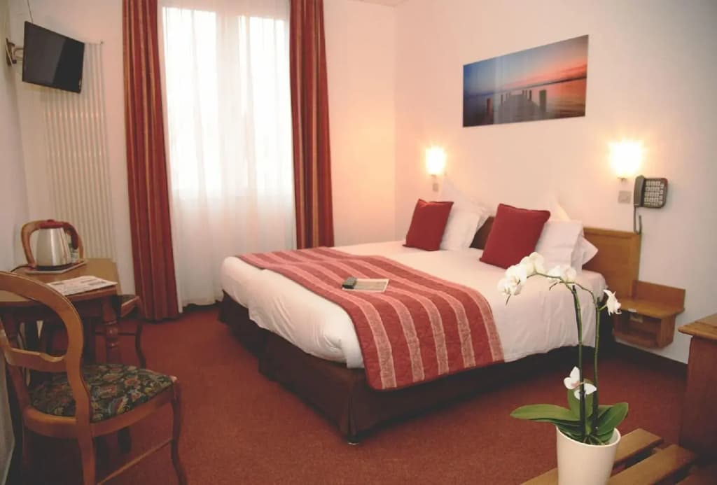 Hotel Deybach - Photo 2