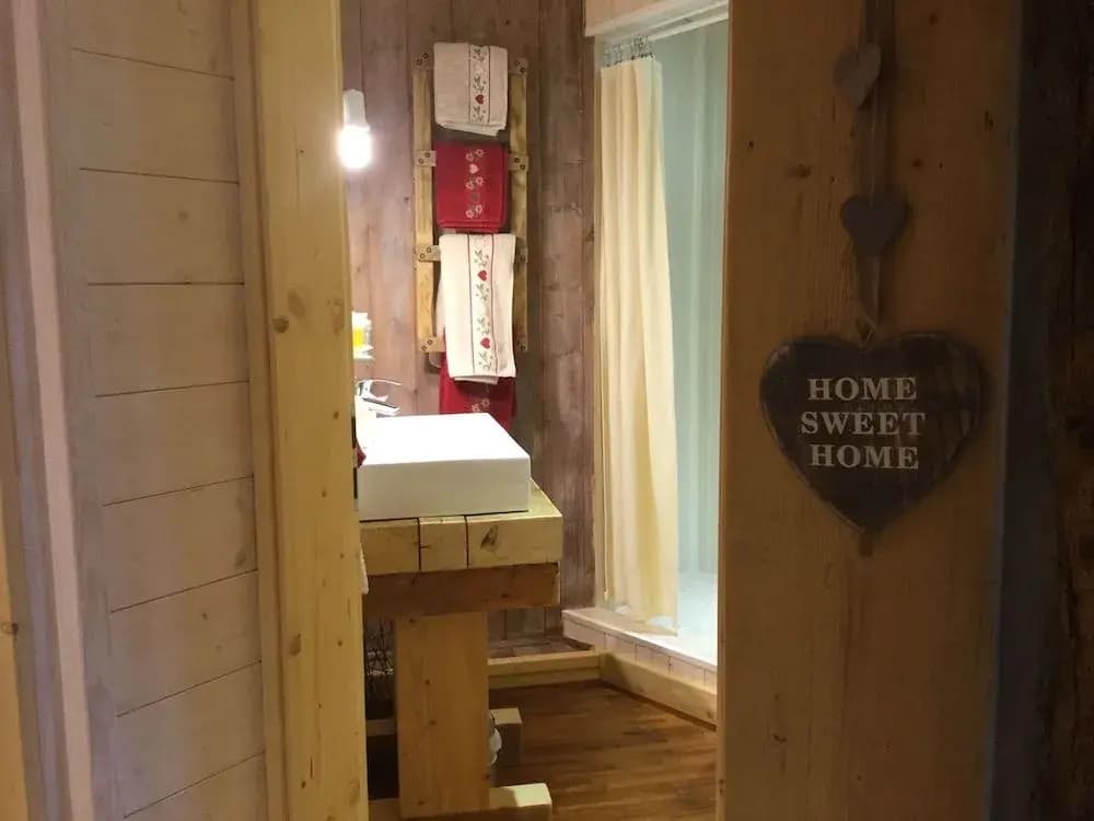 La Ferme de Là-haut B&B - Miniature 8