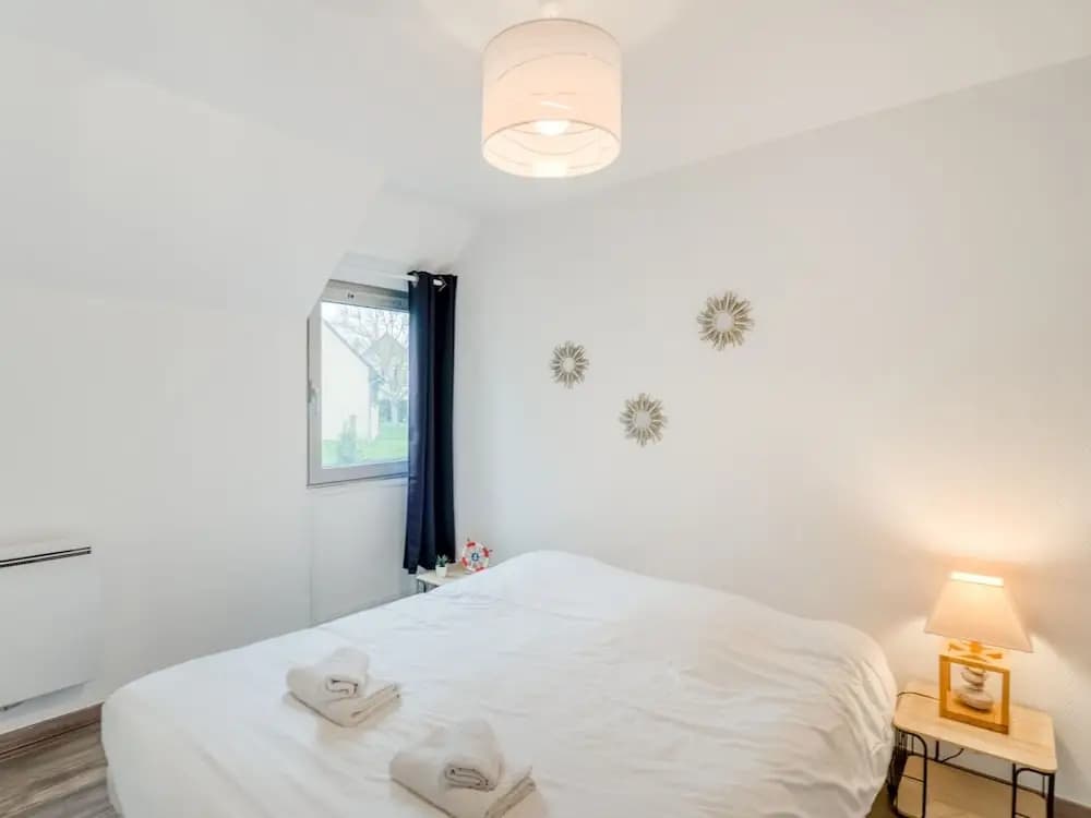 Quaint Apartment in Port-en-bessin-huppain With Balcony - Photo 5