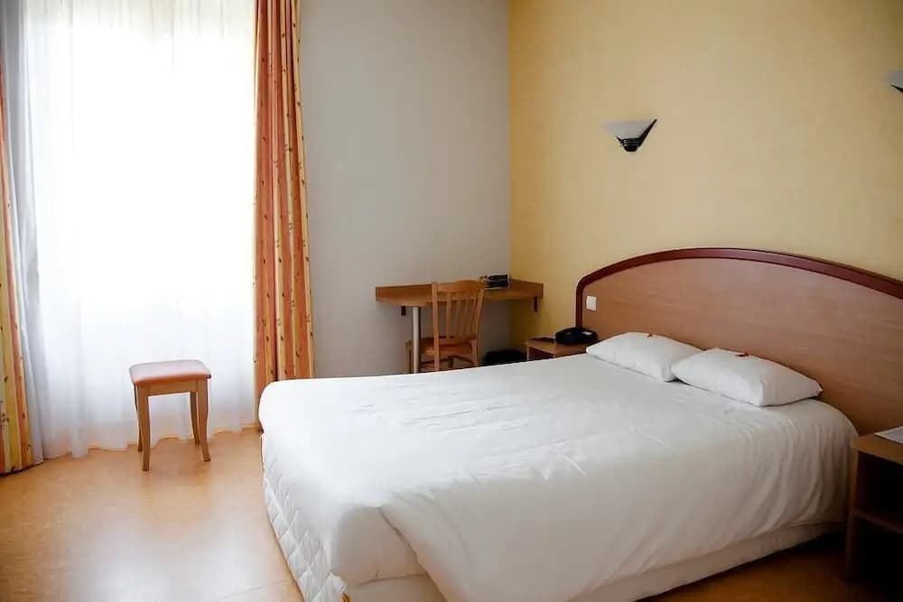 Hotel du Commerce - Photo 3
