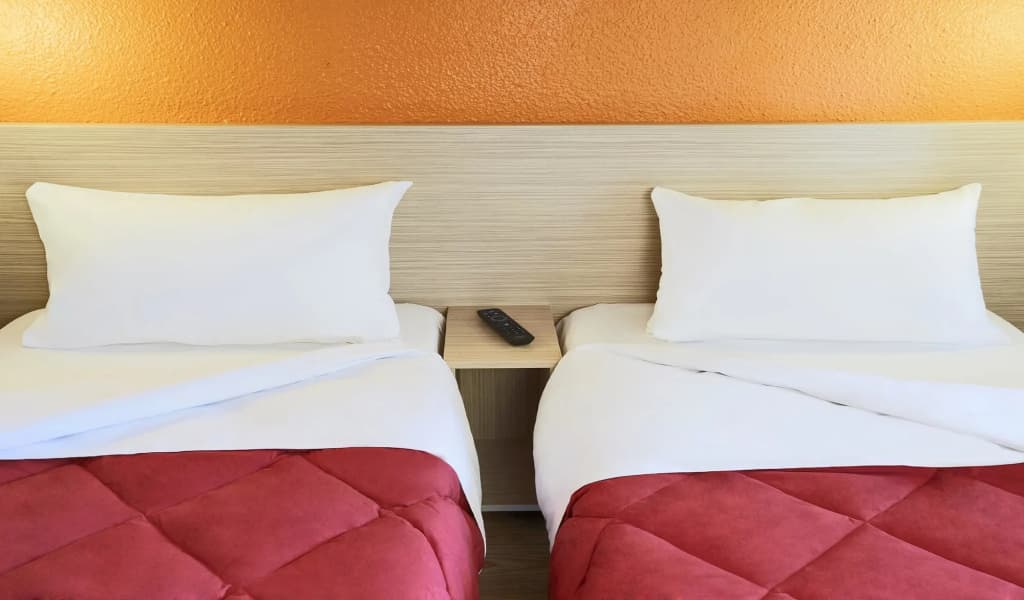 Hotel Première Classe Lille Sud - Seclin - Photo 5