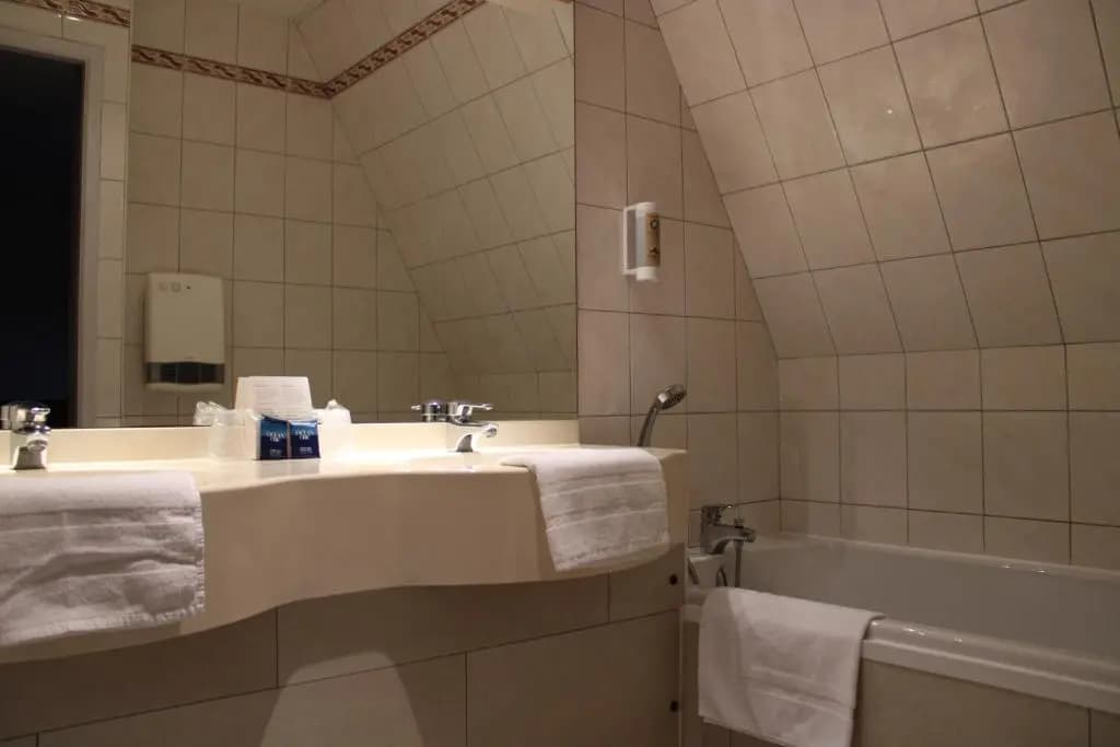 Hotel Eden - Photo 5