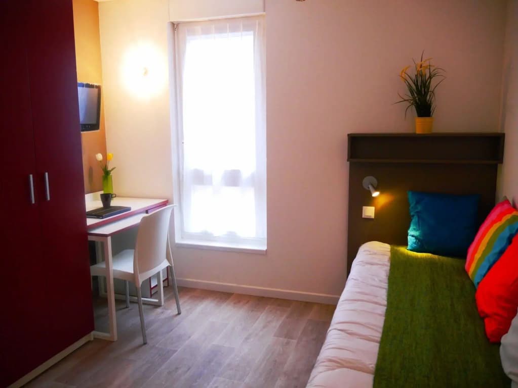 Montempo Apparthotel Strasbourg Gare - Photo 2