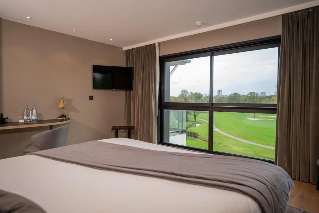 Best Western Plus Le Fairway Hotel & Spa Golf d'Arras - Photo 2