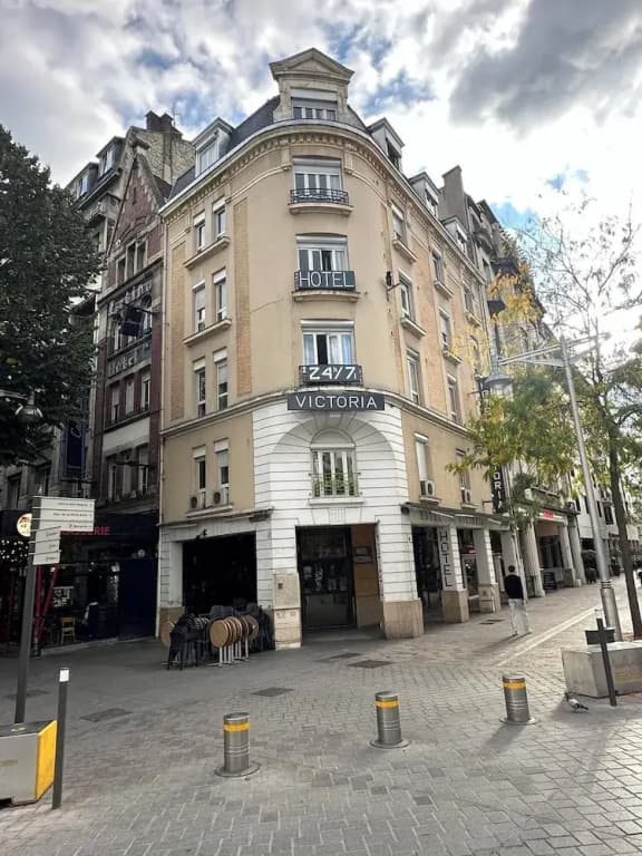 Hôtel Victoria - Photo 1