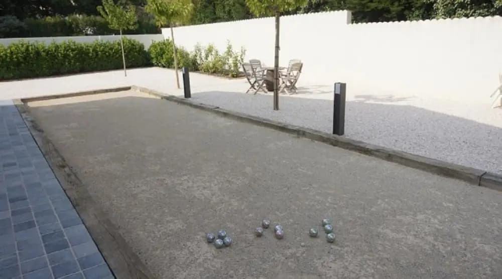Luxurious Villa in Saint Genies de Fontedit With Heated Pool - Photo 5