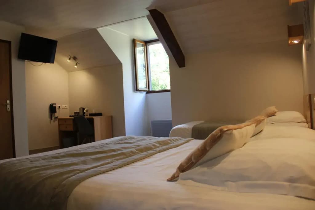 Logis Hôtel la Méridienne - Photo 3