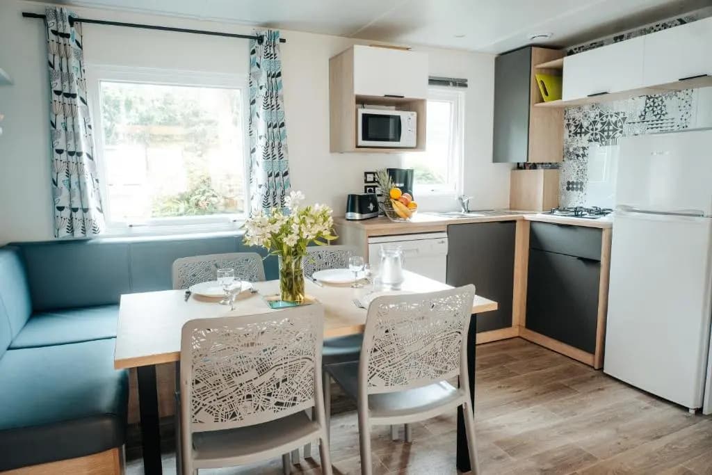 Mobil Home XXL 4 chambres - Camping La Pointe de Roscoff - Miniature 7