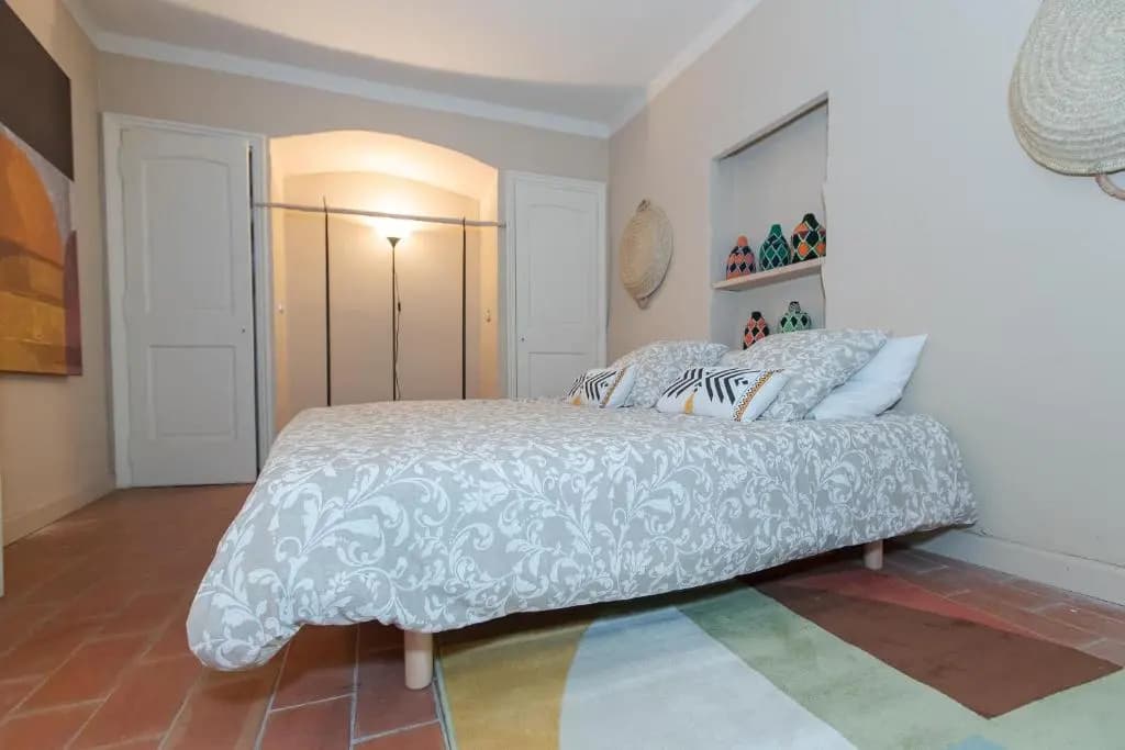 RARE: 110m² climatisés avec terrasse. 2 Chambres - Photo 3