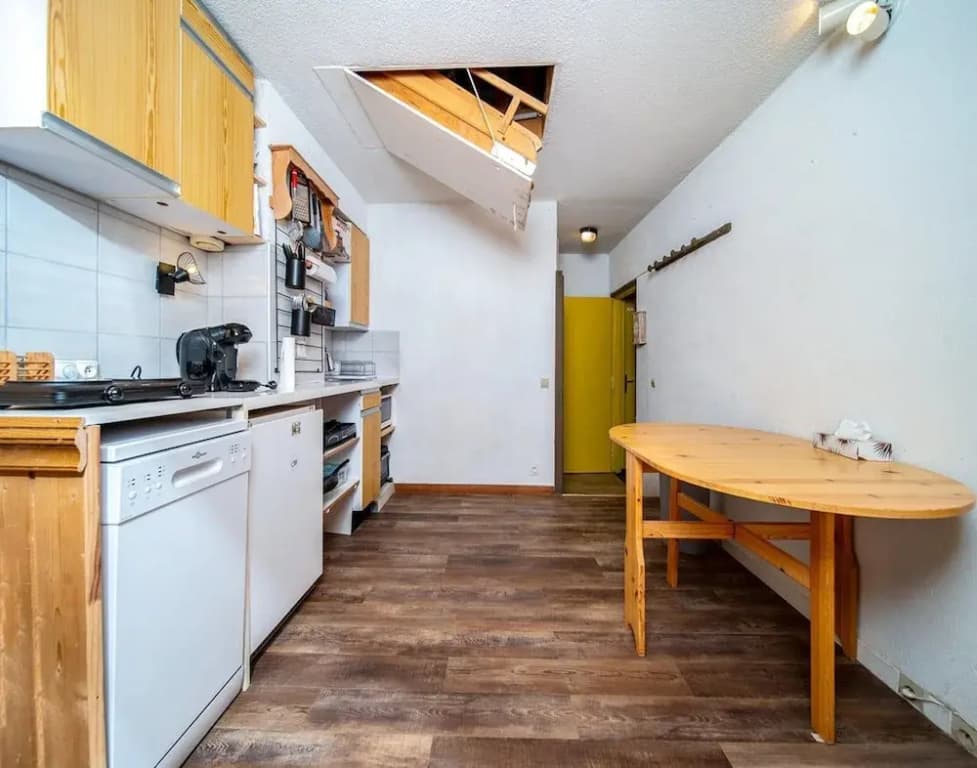 Apartment in French Alps Near Ski Resort - Miniature 8