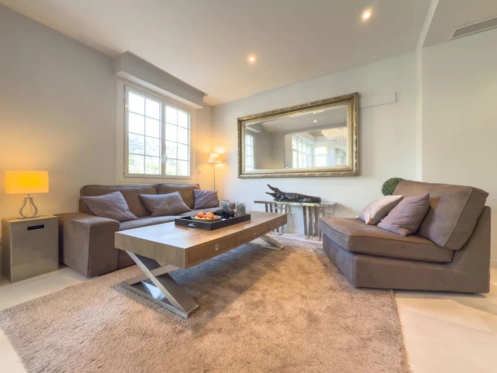 L Eclat in Cannes With 2 Bedrooms and 2 Bathrooms - Photo 1