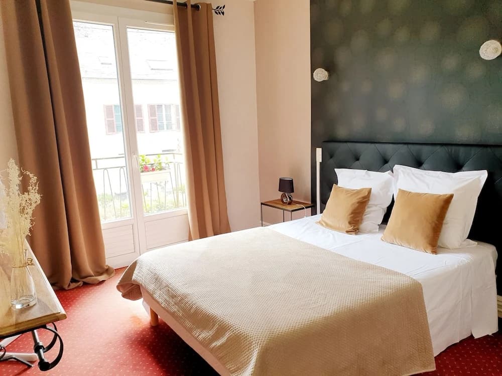 Hotel Saint Cyr - Photo 4
