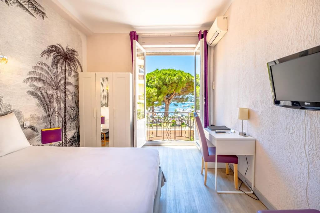 Hotel Les Palmiers - Photo 3