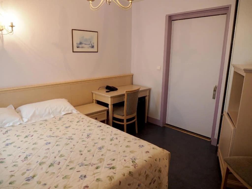 Logis Hotel Saint-Joseph - Photo 5