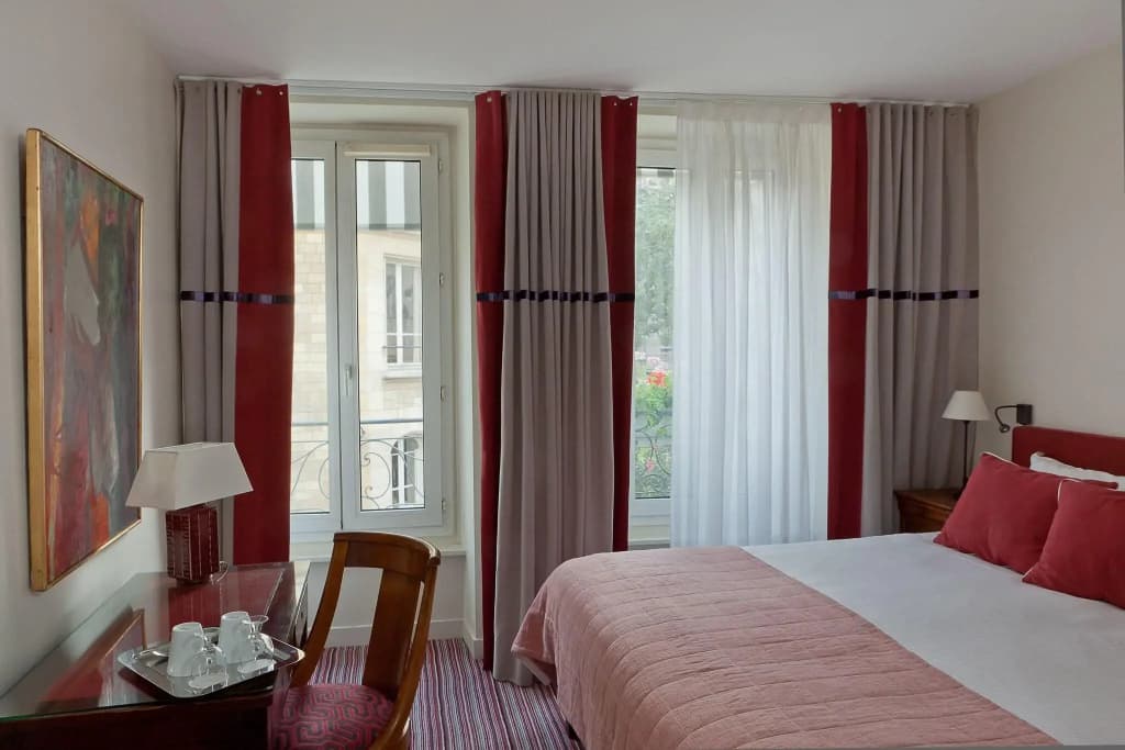 Hôtel Parc Saint Séverin - Photo 2