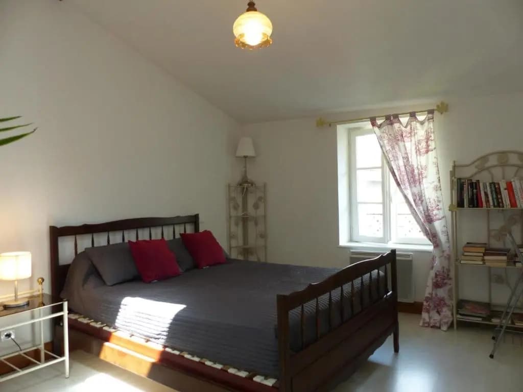 Gîte Ferrières-sur-Sichon, 4 pièces, 6 personnes - FR-1-489-191 - Photo 5