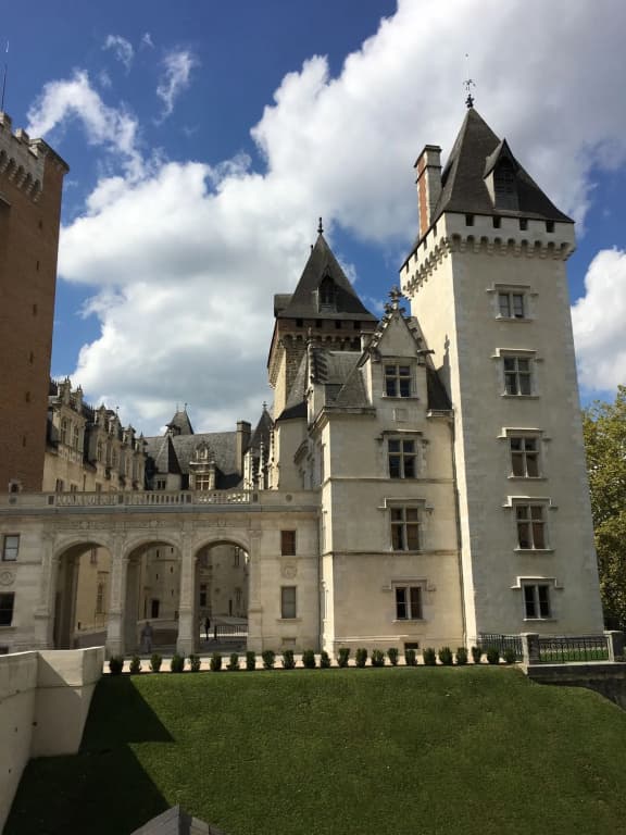 Hotel Bosquet Pau Centre - Photo 1